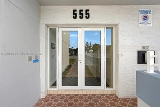 Building Photo - 555 NE 123rd St