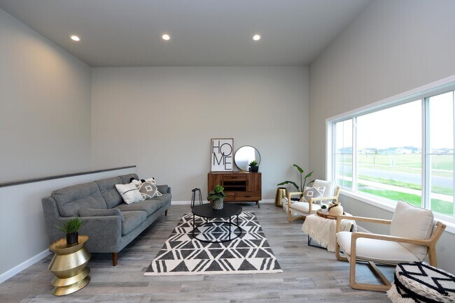 Building Photo - 219 Divide Dr