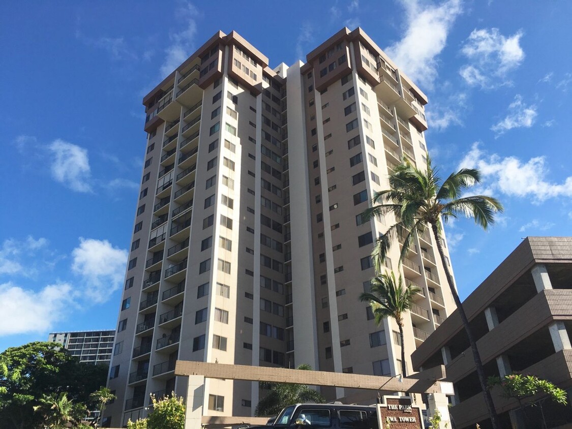 Primary Photo - Spacious 1 bedroom unit near Pearlridge av...