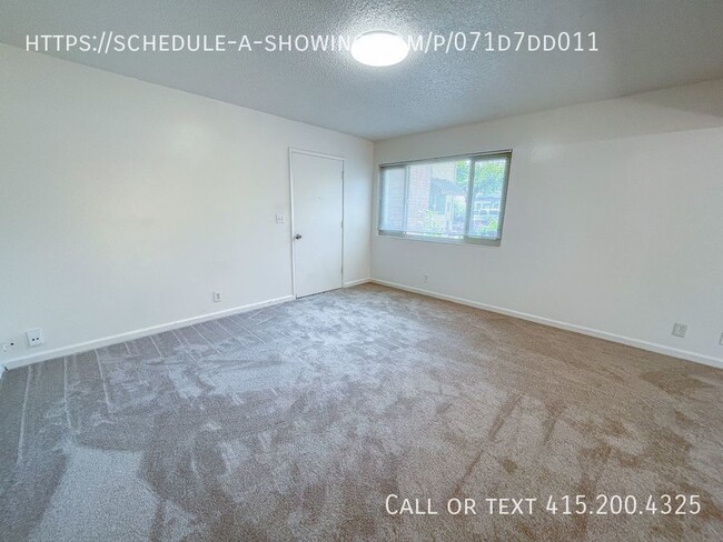 Building Photo - Spacious 3 Bedroom Home In South Salinas