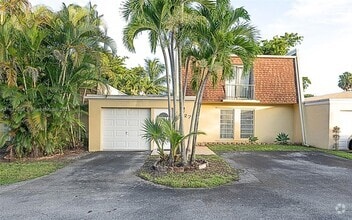 Building Photo - 7327 Pepper Pike Dr