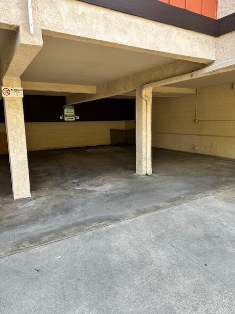 Foto del edificio - 215 S Hudson Ave