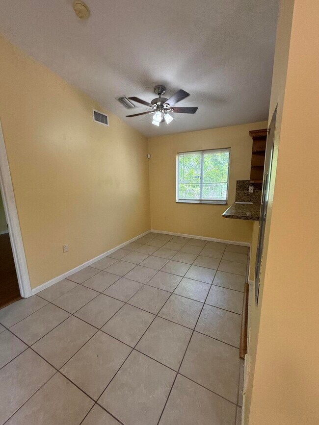 Foto del edificio - 3512 Briar Bay Blvd