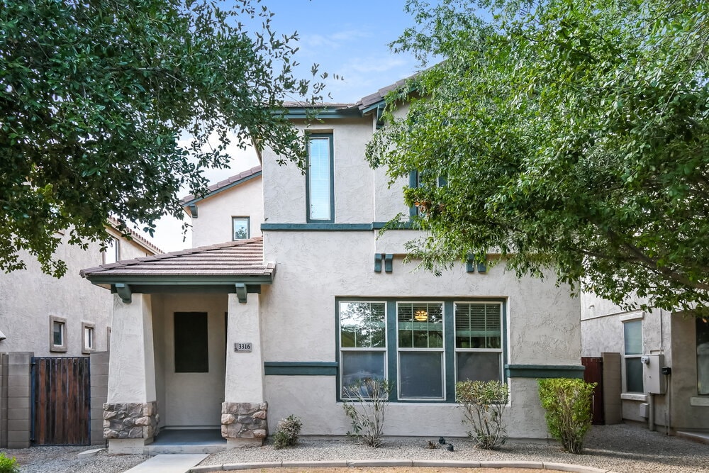 Primary Photo - 3316 E Orchid Ln
