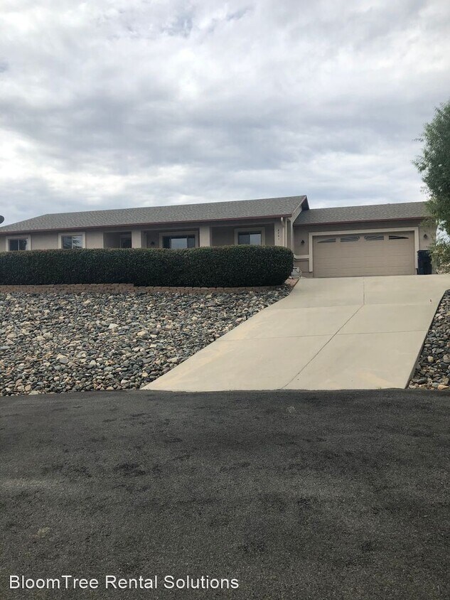 Primary Photo - 4 br, 2 bath House - 8701 E Rowel Circle