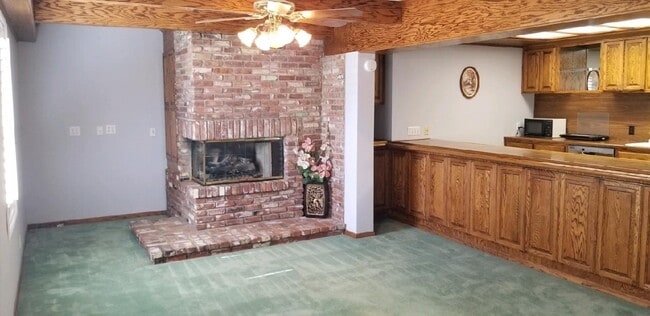 Building Photo - 3934 Alonzo Ave
