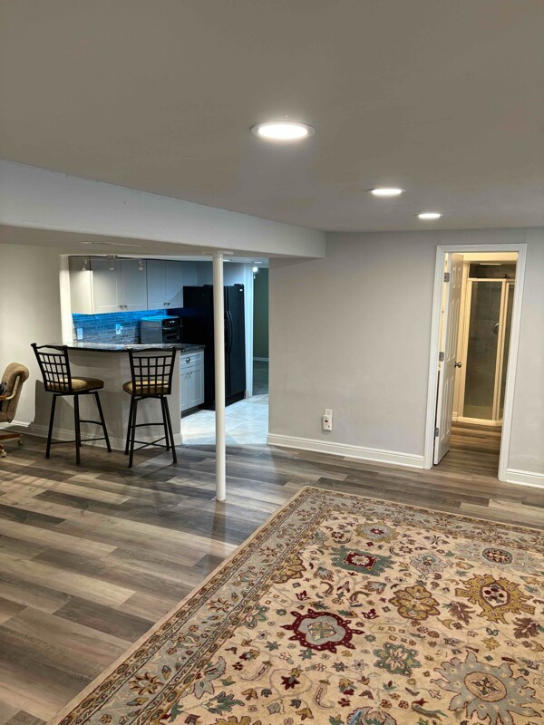 Foto del edificio - 6764 Welch Ct