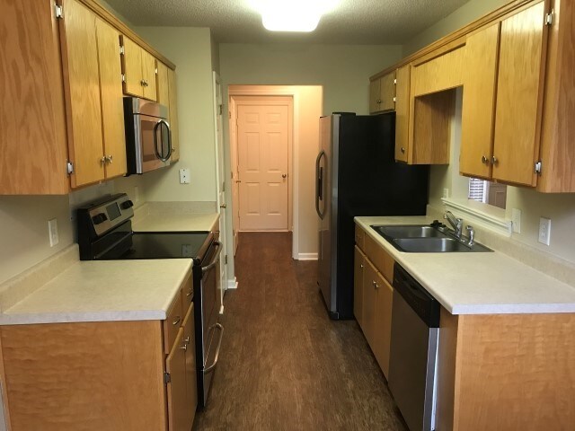 Building Photo - 83 Yellow Jasmine Court