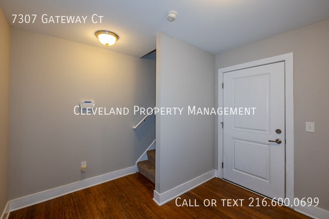 Building Photo - 7307 Gateway Ct