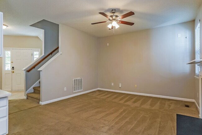 Foto del edificio - 112 Norrostown Pl