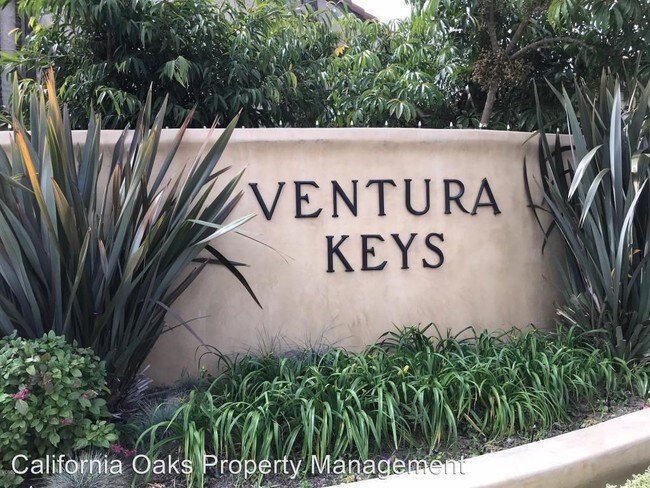 Foto del edificio - 2593-2595 Bayshore Ave