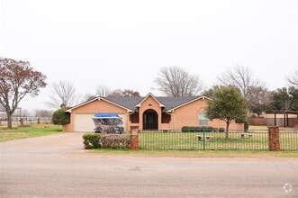Building Photo - 6667 Silver Saddle Rd