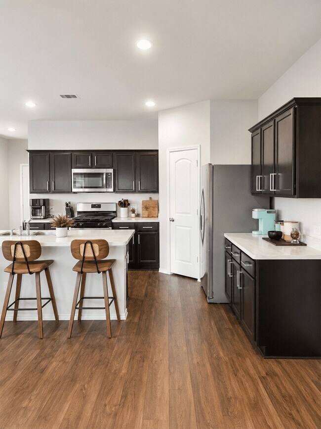 Building Photo - 5230 Misty Iris Cir