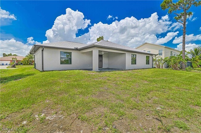 Building Photo - 8353 Trillium Rd