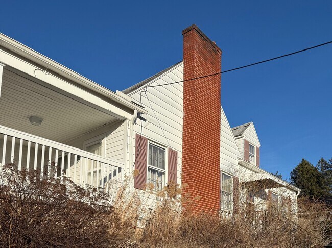 Foto del edificio - 2831 Four Mile Dr