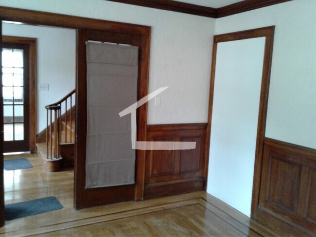 Foto del edificio - 116 Lake St