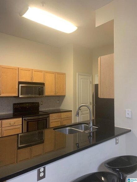 Foto del edificio - 2020 5th Ave S