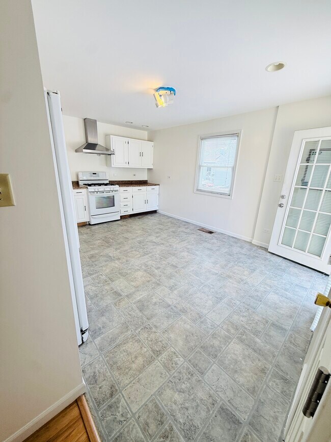 Foto del edificio - 2904 Stork Ct