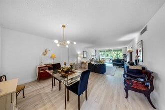 Building Photo - 901 Cypress Grove Dr