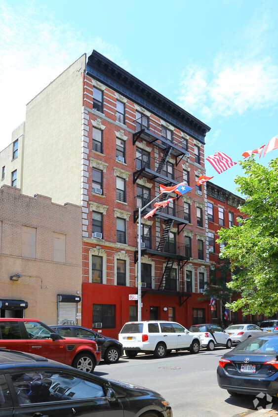 Primary Photo - 170-172 E 105th St