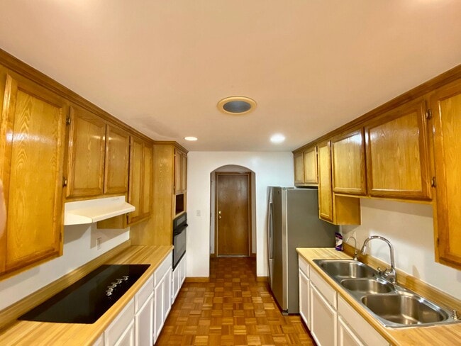 Foto del edificio - 4112 Blackhawk St