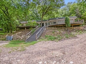 Building Photo - 2903 Edgewater Dr