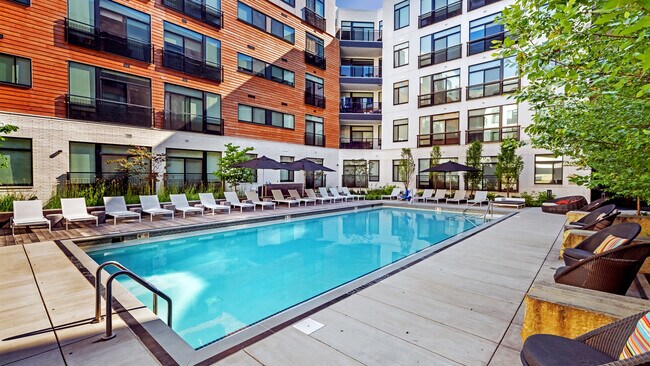 Building Photo - Eastside Bond