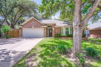 Building Photo - 1809 Edelweiss Dr