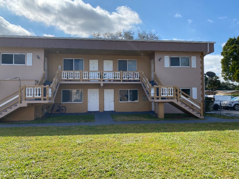 Photo - 5290 SW 90th Way (Cooper City, FL)