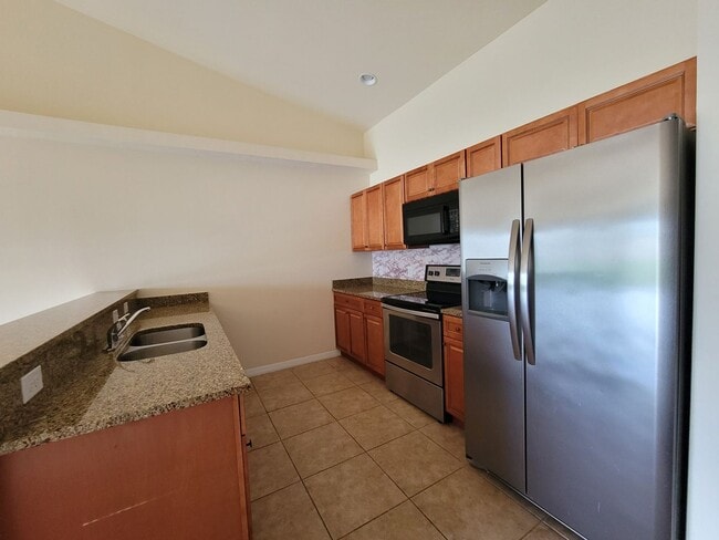 Building Photo - Duplex for rent