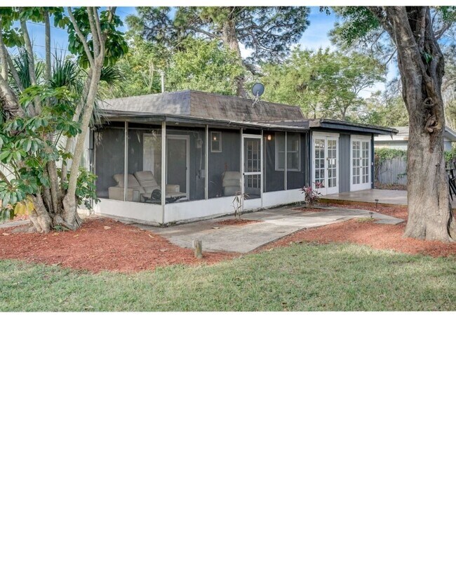 Foto del edificio - 2629 Jamaica St