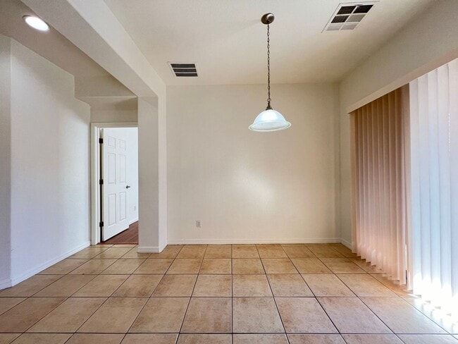 Building Photo - Guard Gated Community House