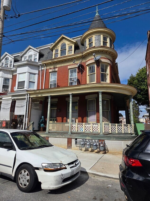 Foto principal - 623 W King St