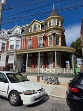 Building Photo - 623 W King St