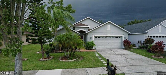 Building Photo - 3 Bedroom 2 bath Home in Cypress Lakes