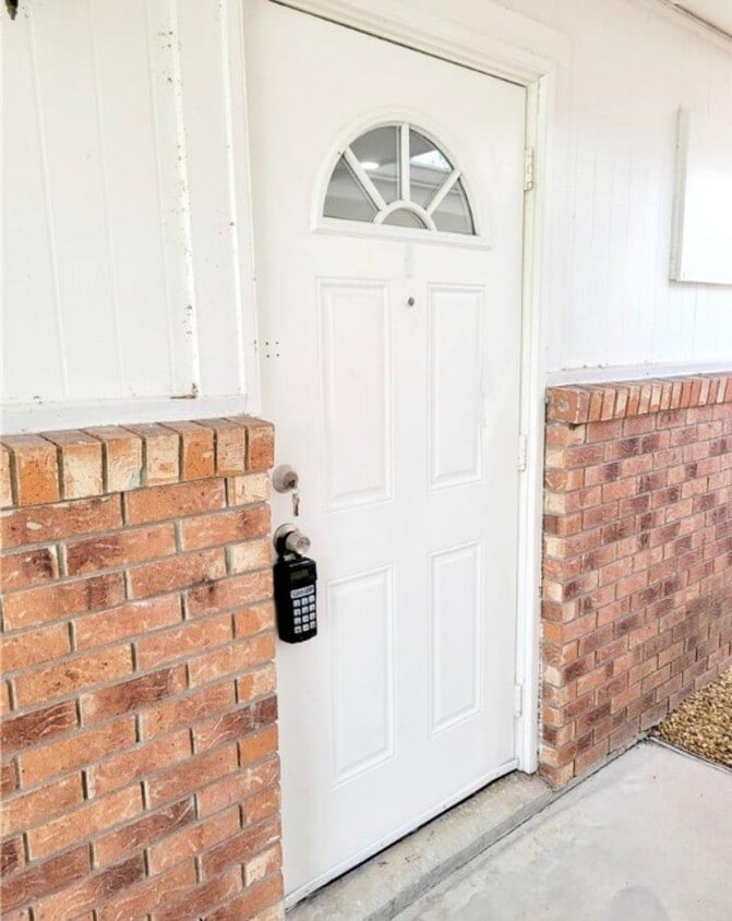 Photo - 9765 Montana Ct - 9765 Unit 1