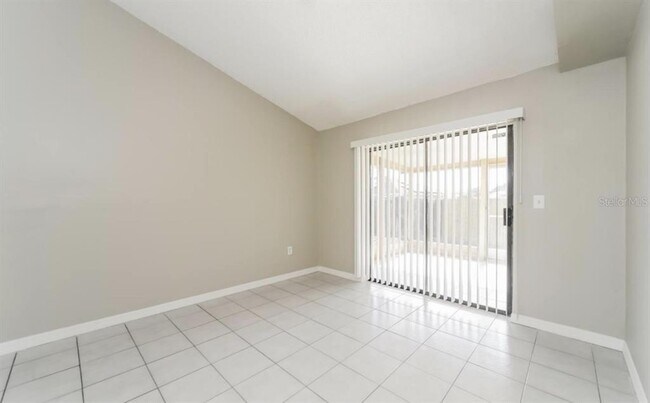 Foto del edificio - 1306 Piney Branch Cir