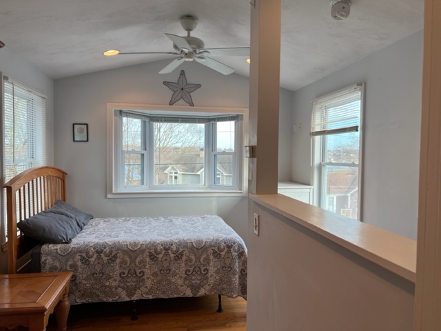 upper level bedroom #1 - 276 Middlebridge Rd