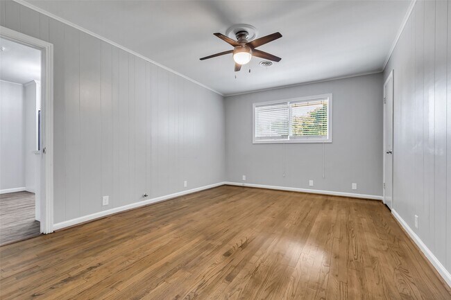 Foto del edificio - 1418 N Roberson St