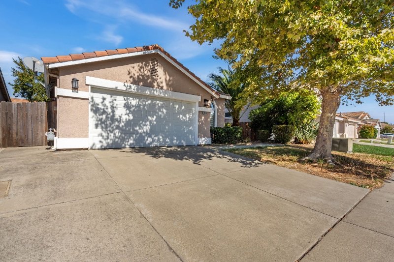 Foto principal - 8277 Lake Willow Way