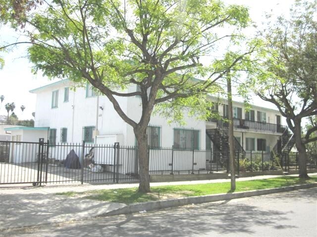 Building Photo - 600 Robinson St
