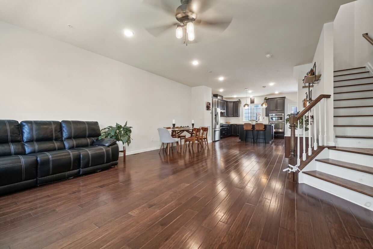 Foto principal - 89 Truman Dr