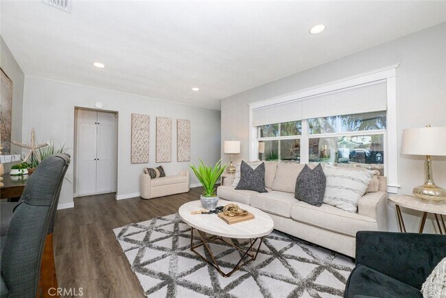 Foto del edificio - 3762 Radnor Ave