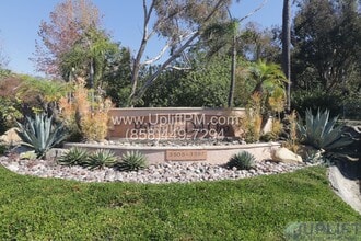 Building Photo - 3505 Cameo Dr