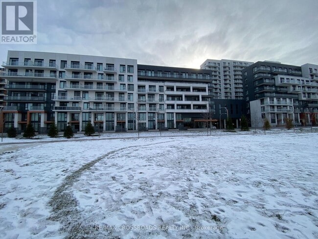 Building Photo - 18 Rouge Valley Dr W