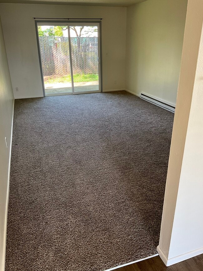 Photo - 162 NW 15th St House