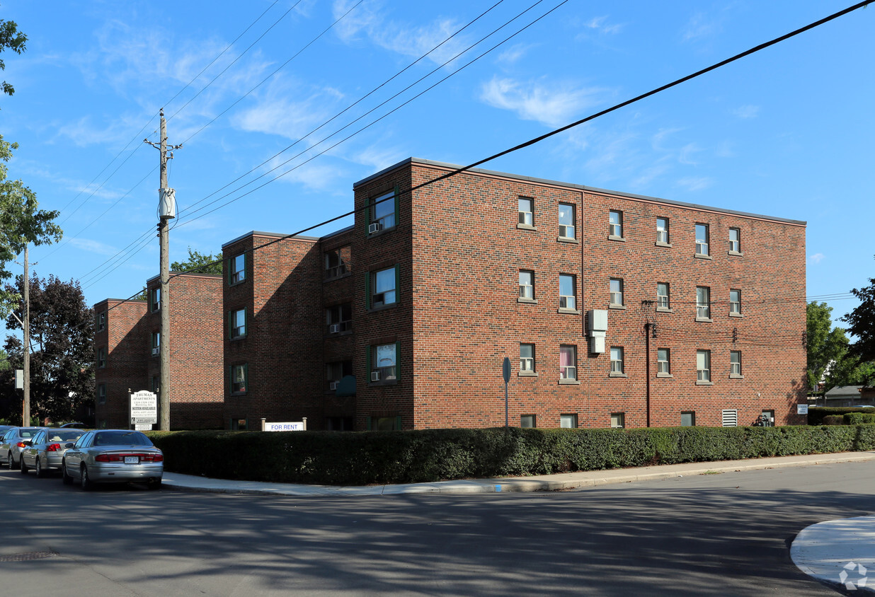 Primary Photo - Truman Apartments