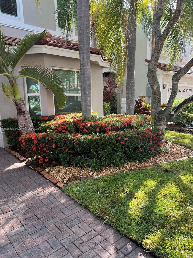 Foto del edificio - 1135 Pin Oak St