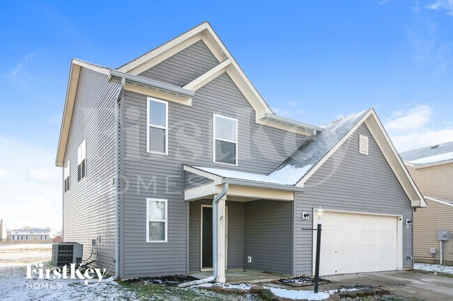 Foto del edificio - 1451 Round Lake Rd