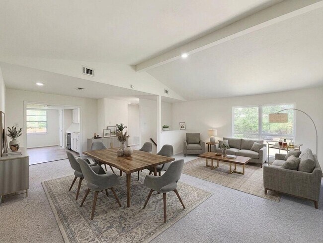 Foto del edificio - Welcome home! This beautifully renovated 3-bedroom, 2-bathroom property features top-tier finishe...